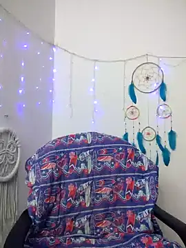 Snapshot of kristal_ktl chatting on 01-31-25, 12:17 kristal ktl online show from 01-31-25, 12:17