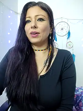 Snapshot of kristal_ktl chatting on 02-14-25, 03:11 kristal ktl online show from 02-14-25, 03:11