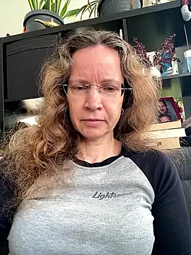 AnnikaRose online show from 03-02-26, 07:37