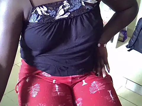 Snapshot of sweet_vine chatting on 06-02-26, 01:24 sweet vine online show from 06-02-26, 01:24