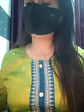 Aishwaryaa 69 online show from 02-18-25, 06:26