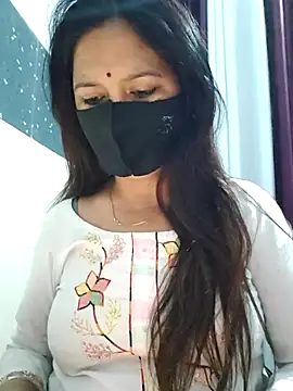 Aishwaryaa 69 online show from 03-16-25, 02:43