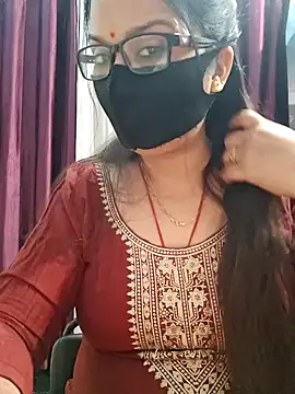 Aishwaryaa 69 online show from 12-04-25, 08:34