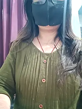 Aishwaryaa 69 online show from 04-30-26, 02:29