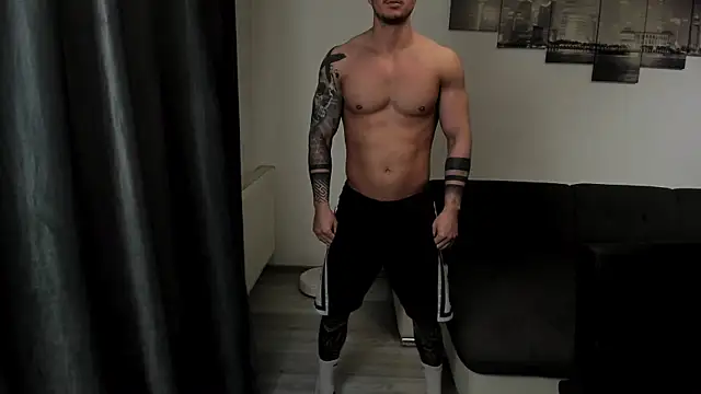 Richarddarell1 online show from 04-23-26, 04:46