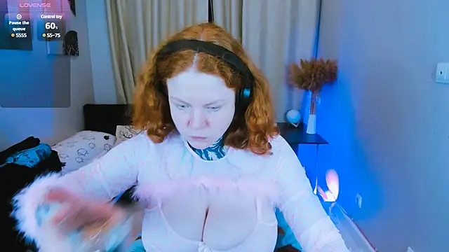 Cassie xKiss online show from 03-18-25, 08:26