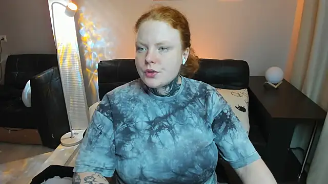 Cassie xKiss online show from 05-12-26, 08:39
