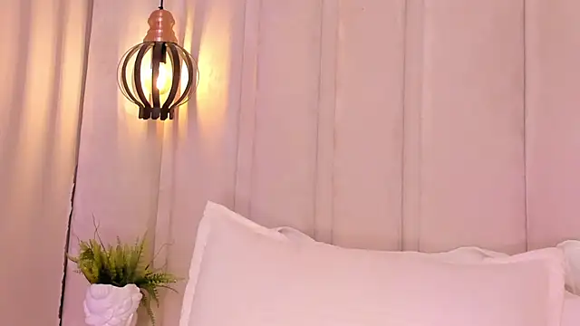 bonniekim  online show from 03-04-25, 03:15