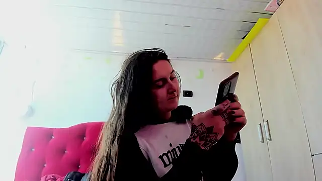 Sweet-Suck69 online show from 01-20-25, 03:50