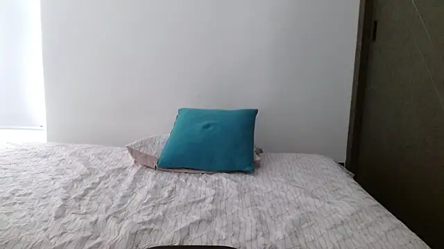 Snapshot of scarleth_xue chatting on 11-28-25, 03:47 scarleth xue online show from 11-28-25, 03:47