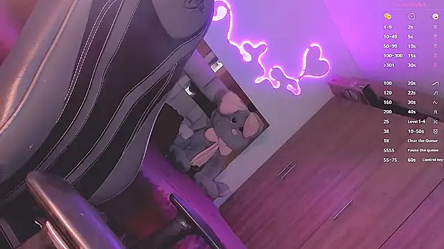 Snapshot of Vianca_Chanel chatting on 12-12-24, 11:50 Vianca Chanel online show from 12-12-24, 11:50