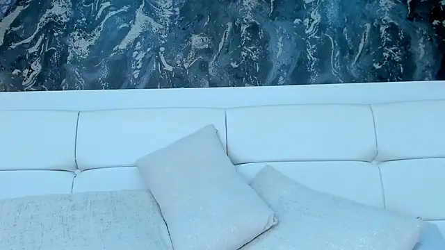 Snapshot of JanethLee1 chatting on 06-23-26, 06:17 JanethLee1 online show from 06-23-26, 06:17