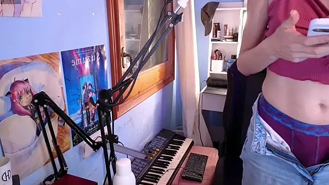 MemiKouki online show from 04-09-26, 04:34