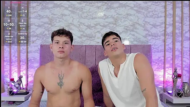 Snapshot of its_liam18 chatting on 12-22-24, 10:25 its liam18 online show from 12-22-24, 10:25