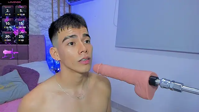 Snapshot of its_liam18 chatting on 02-25-25, 02:25 its liam18 online show from 02-25-25, 02:25