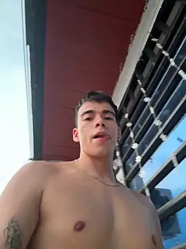 Snapshot of its_liam18 chatting on 03-09-25, 11:14 its liam18 online show from 03-09-25, 11:14