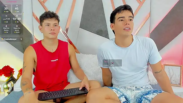 Snapshot of its_liam18 chatting on 11-22-25, 06:29 its liam18 online show from 11-22-25, 06:29