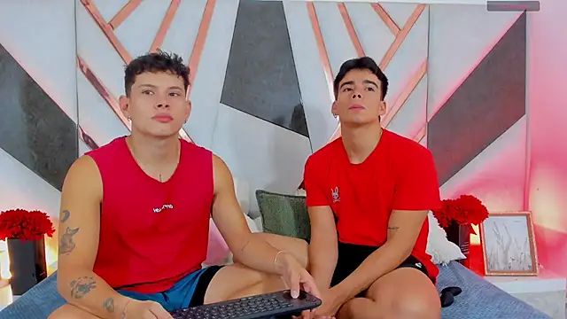 Snapshot of its_liam18 chatting on 12-03-25, 11:47 its liam18 online show from 12-03-25, 11:47