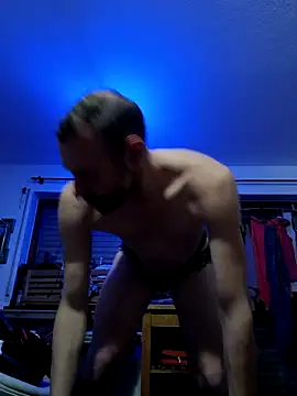 Snapshot of Maja_hole69 chatting on 10-31-25, 12:11 Maja hole69 online show from 10-31-25, 12:11