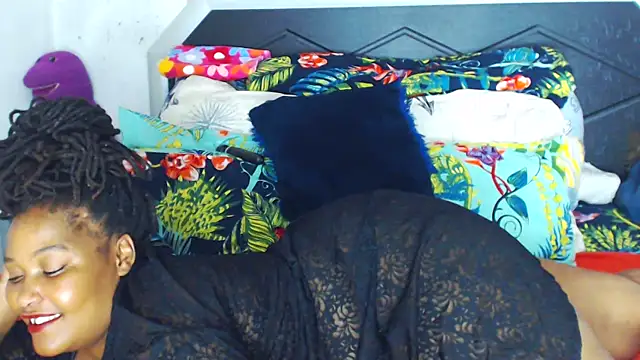 Snapshot of Bulkyyass chatting on 02-09-26, 03:16 Bulkyyass online show from 02-09-26, 03:16