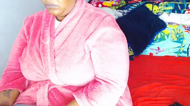 Snapshot of Bulkyyass chatting on 03-03-26, 12:50 Bulkyyass online show from 03-03-26, 12:50