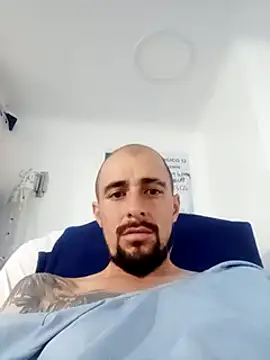 Snapshot of fire_menxxx001 chatting on 12-19-24, 12:02 fire menxxx001 online show from 12-19-24, 12:02