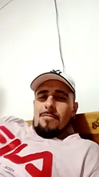 Snapshot of fire_menxxx001 chatting on 01-23-25, 02:55 fire menxxx001 online show from 01-23-25, 02:55