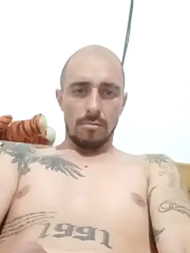 Snapshot of fire_menxxx001 chatting on 10-26-25, 09:37 fire menxxx001 online show from 10-26-25, 09:37