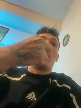 Snapshot of pablo200105 chatting on 02-28-25, 06:43 pablo200105 online show from 02-28-25, 06:43