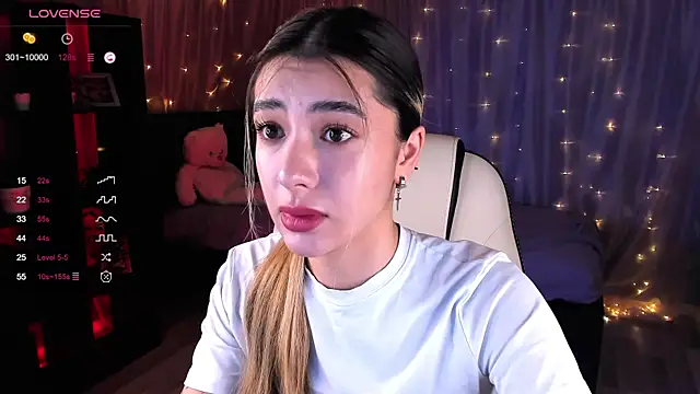 DarlaLike online show from 01-10-25, 04:01