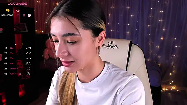 DarlaLike online show from 01-10-25, 07:04