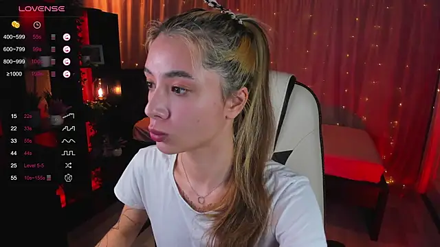 DarlaLike online show from 02-28-25, 04:21