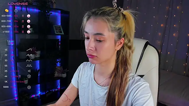 DarlaLike online show from 03-16-25, 03:47