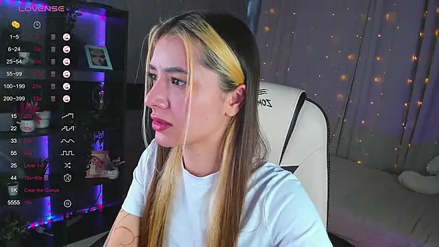 DarlaLike online show from 03-20-25, 04:07