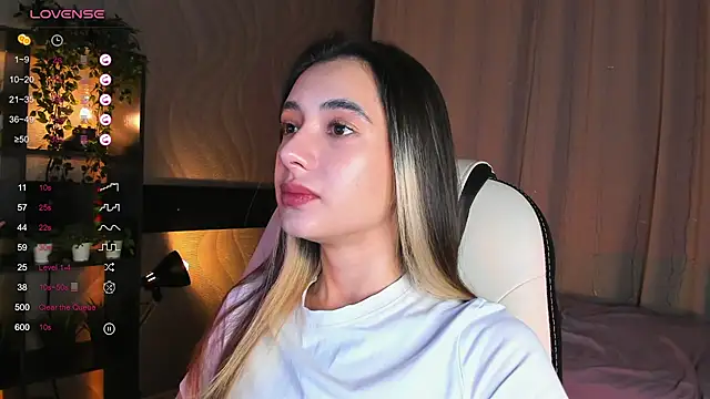 DarlaLike online show from 12-14-25, 03:45