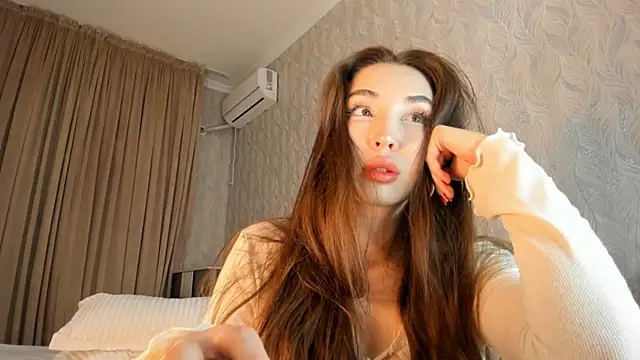 heyheyneko online show from 12-14-25, 12:27