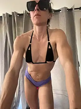 Snapshot of mrs__unknown chatting on 05-05-26, 03:20 mrs unknown online show from 05-05-26, 03:20
