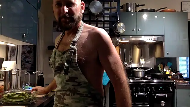 Snapshot of jrdaddysf chatting on 10-05-25, 12:53 jrdaddysf online show from 10-05-25, 12:53