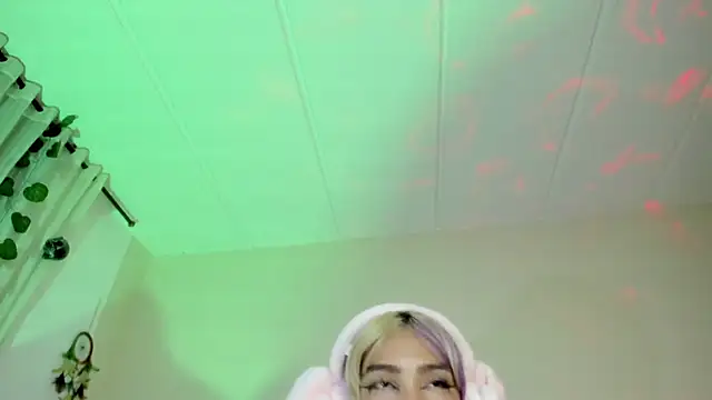 party-naugthysex online show from 01-02-25, 09:43