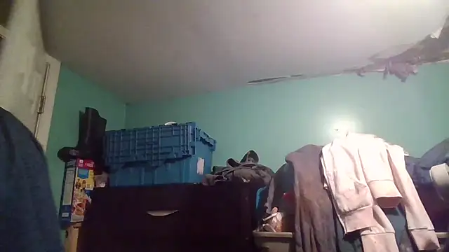 jaxx12369 online show from 12-14-25, 02:39