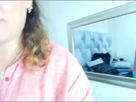 charlotte  G online show from 09-22-25, 11:12