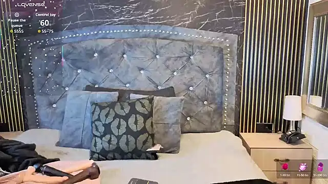 charlotte  G online show from 01-08-26, 11:01