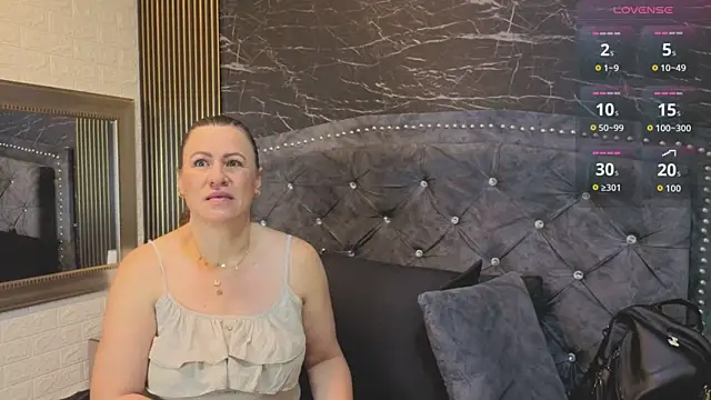 charlotte  G online show from 03-29-26, 12:27