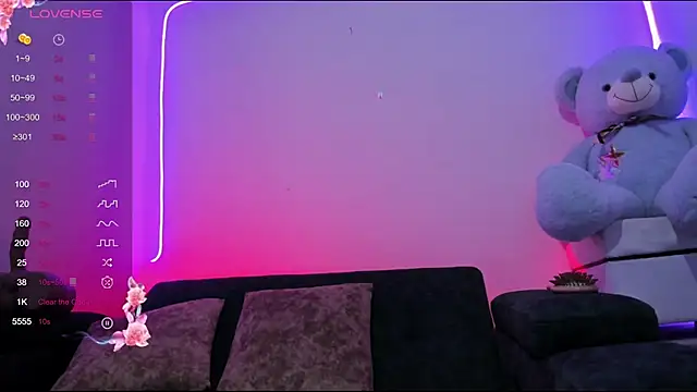 liz 25b online show from 03-29-26, 03:50