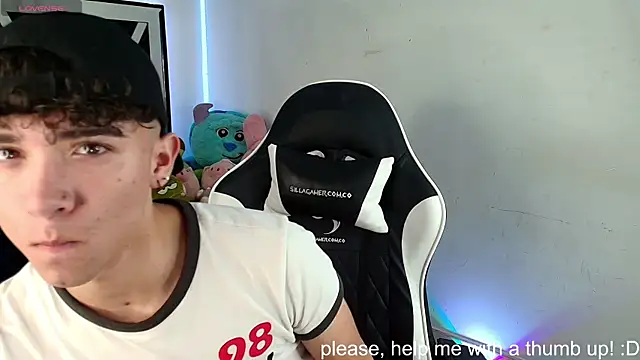 Niico Cruz online show from 01-14-25, 03:32