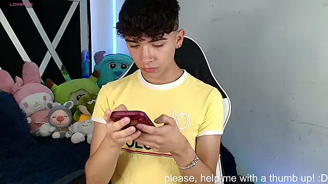 Niico Cruz online show from 01-15-25, 05:40