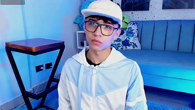 Niico Cruz online show from 03-08-25, 01:25