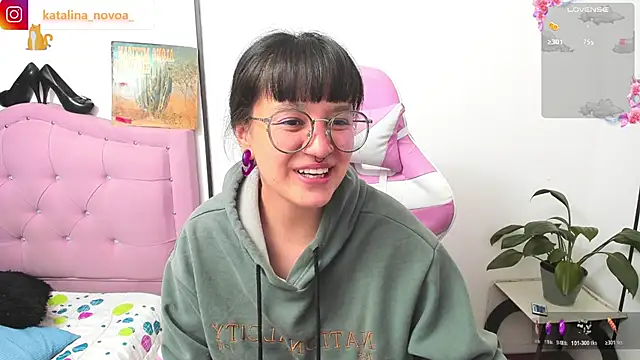 Katalina novoa online show from 05-28-26, 01:47