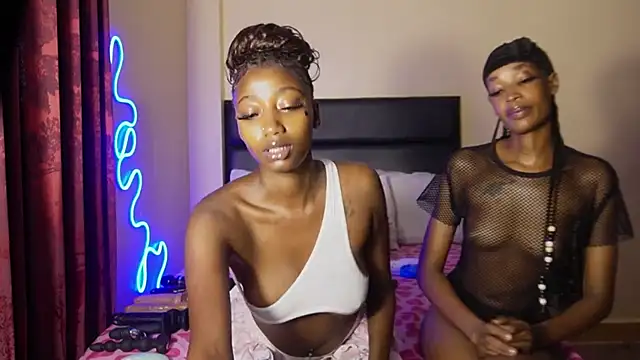  Watuluv  online show from 03-15-26, 05:24