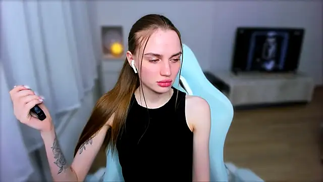 StellaLawless online show from 02-07-25, 11:03